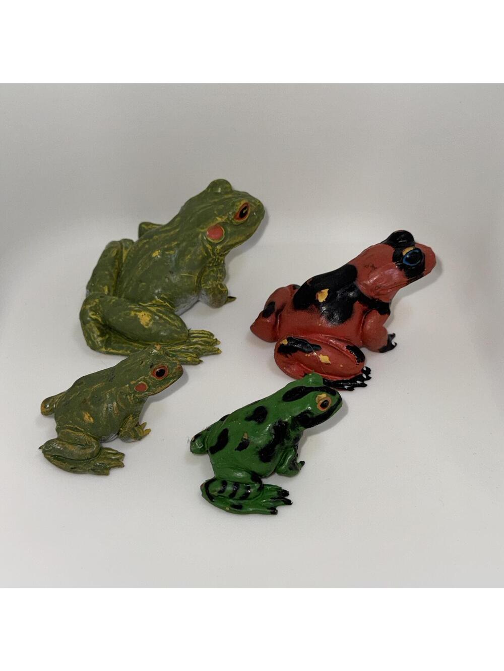 Vintage Frog Figures AAA Lot of 4 Animal PVC Rubber Red Realistic Educational